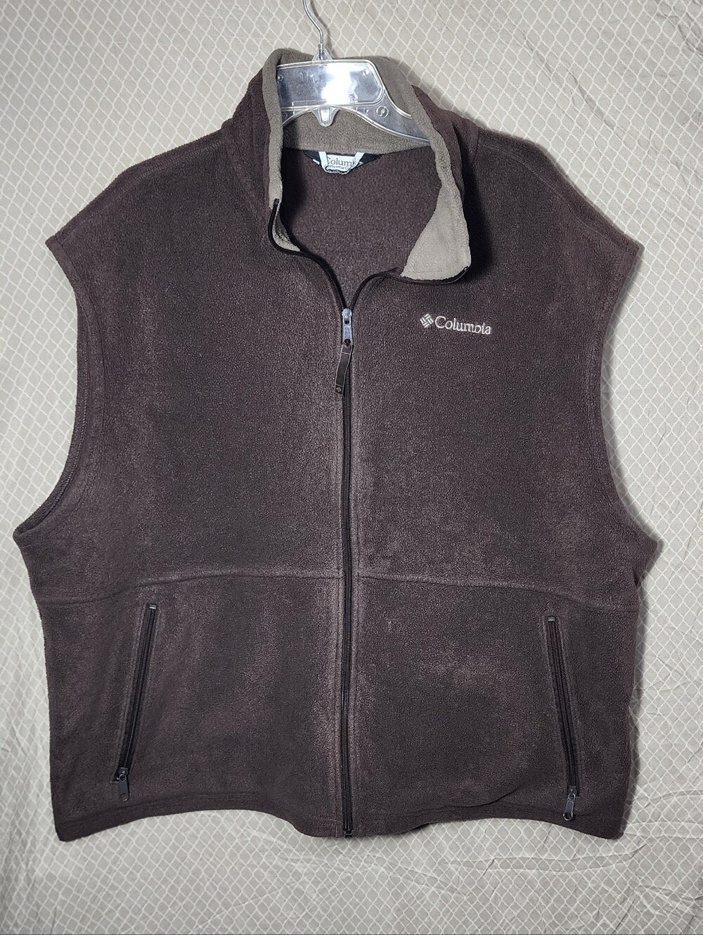 Columbia Dark Brown Full Zip Vest Men's XL Used Great Shape